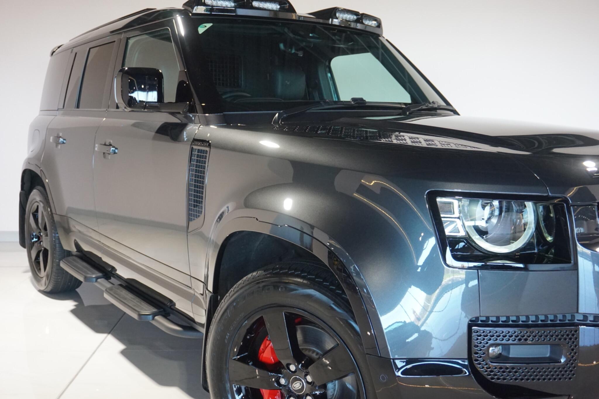 Land Rover Defender 110 3.0 D350 MHEV X-Dynamic HSE Hard Top SUV 5dr Diesel Auto 4WD MWB Euro 6 (s/s) (350 ps)